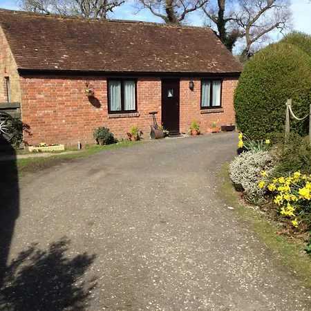 Yew Tree Cottage Westfield  Exterior photo